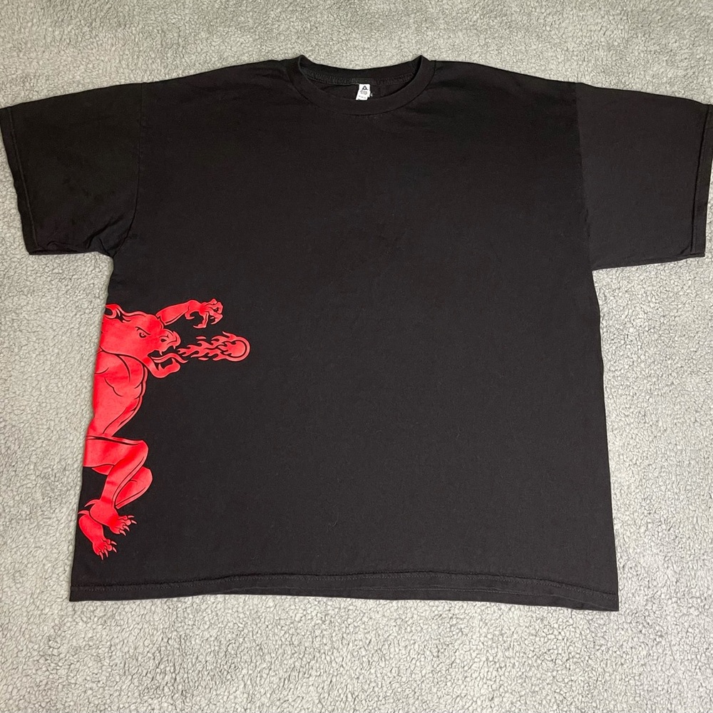 Graphic tee - Picture 2 of 3